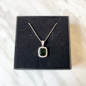 New Emerald Cubic Zirconia pendant necklace